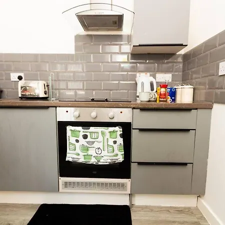 5 - Refurbished In A Shared House Sheffield